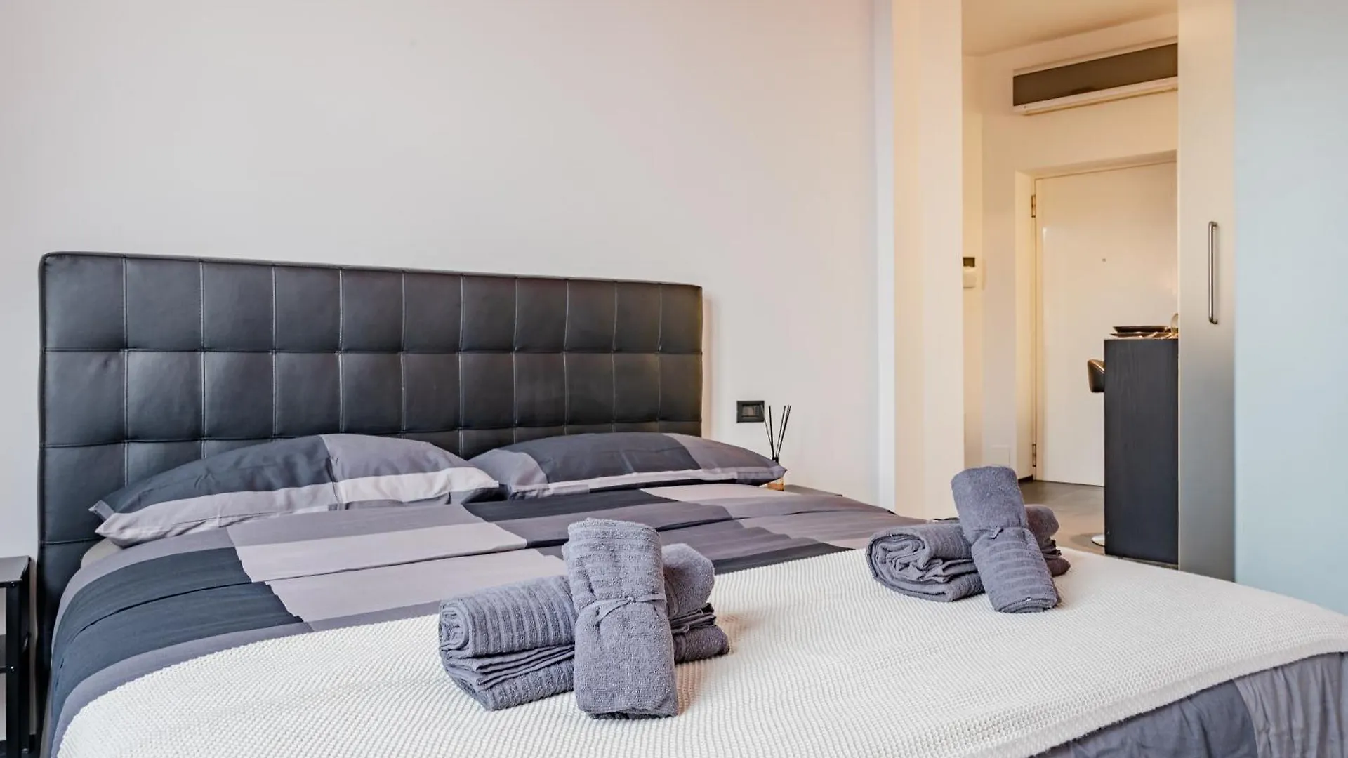 Exclusive Led House Corso Como Milano